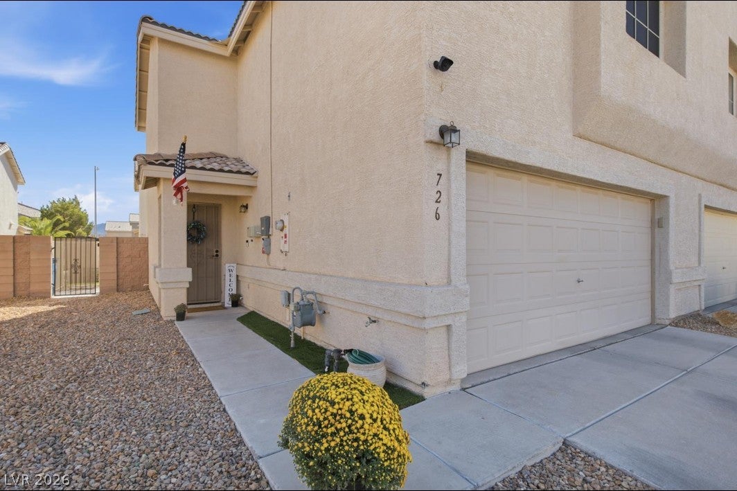 726 Peregrine Falcon Street