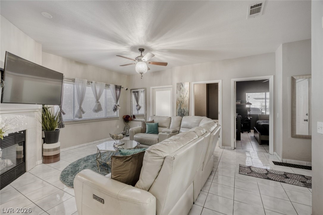 8725 W Flamingo Road 134