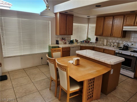 Tiny photo for 10968 Geyser Peak Street, Henderson, NV 89052 (MLS # 2796414)