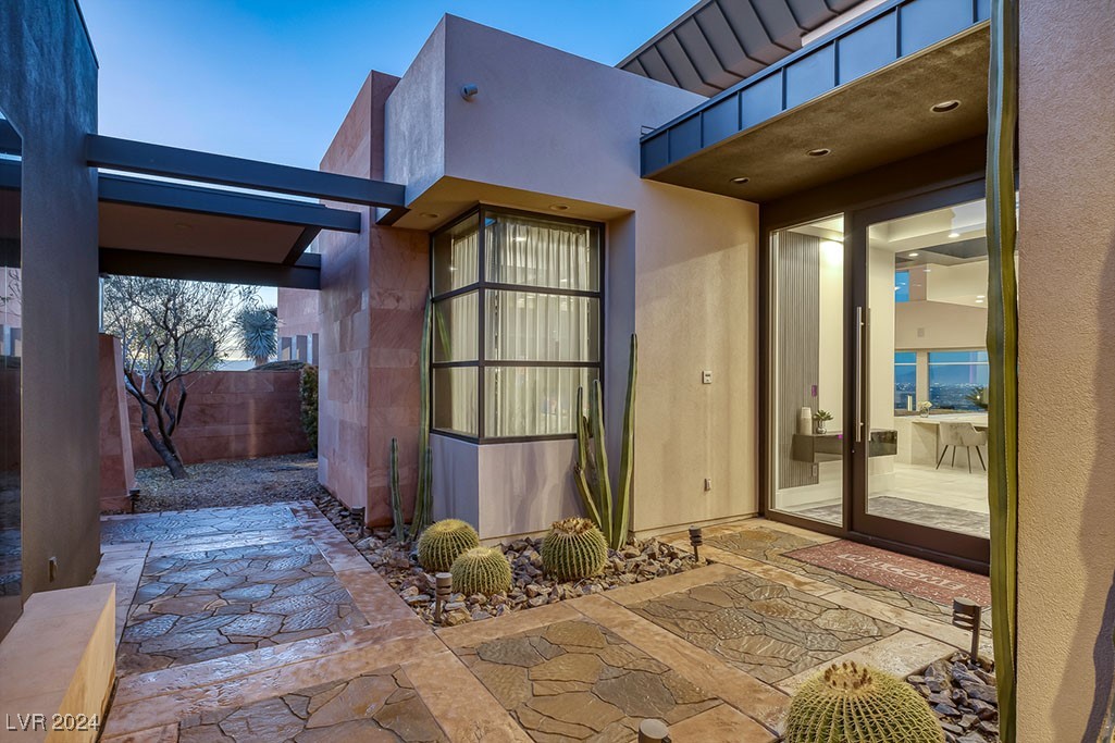 Henderson, Nevada 89012, United States, 5 Bedrooms Bedrooms, ,6 BathroomsBathrooms,Residential,Active,27337