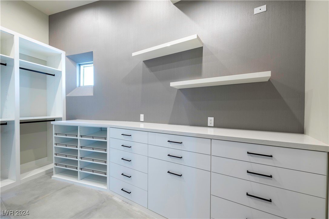 Henderson, Nevada 89012, United States, 5 Bedrooms Bedrooms, ,6 BathroomsBathrooms,Residential,Active,27337