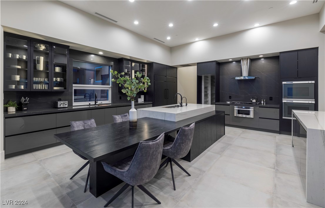 Henderson, Nevada 89012, United States, 5 Bedrooms Bedrooms, ,6 BathroomsBathrooms,Residential,Active,27337