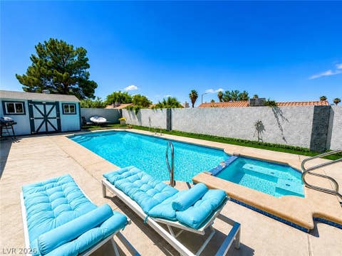 Homes For Rent - 493 Chelsea Drive<br/> Henderson, NV 89014