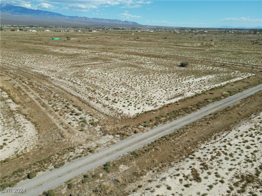 6171 N Cloud Avenue, Pahrump, Nevada image 2