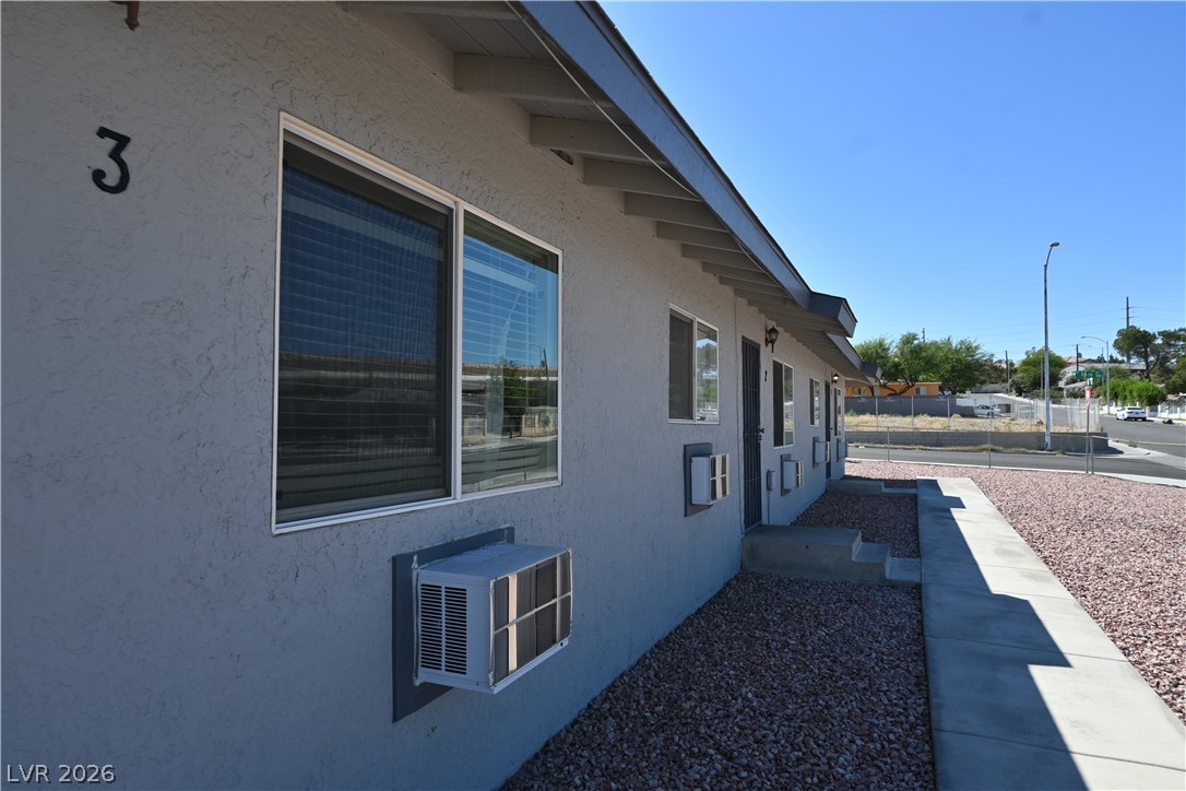 320 N 16th Street 1