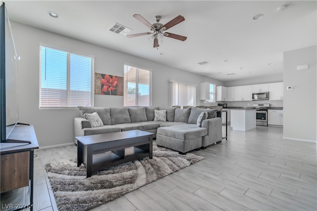 3807 Enchanted Well Avenue