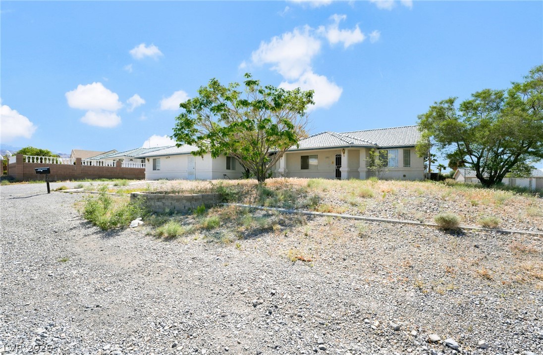 3261 Winery Road
