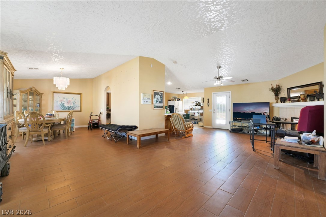 3261 Winery Road