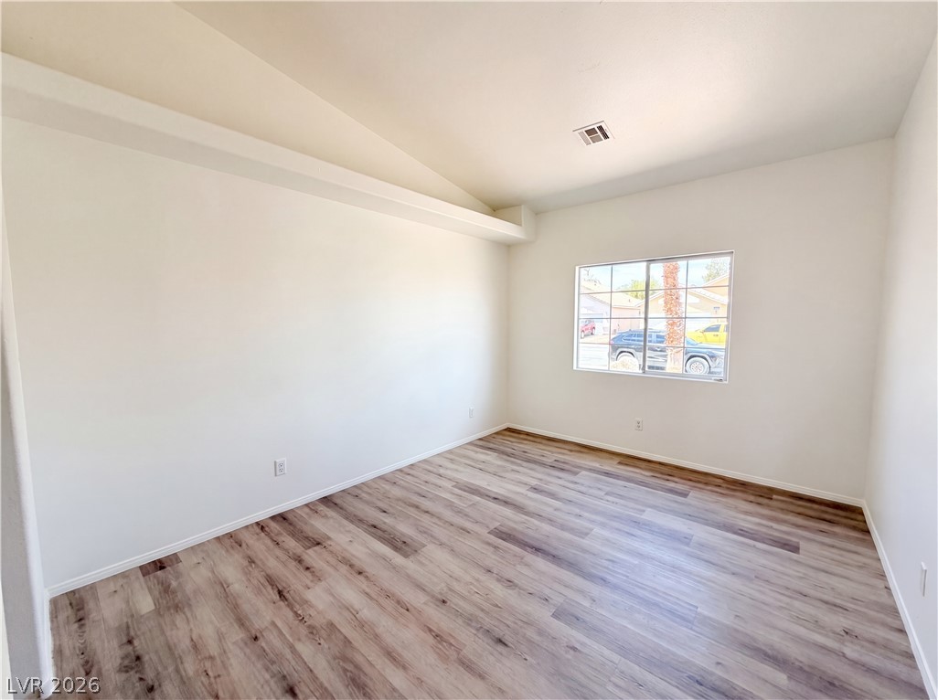 5132 Rocky Bluff