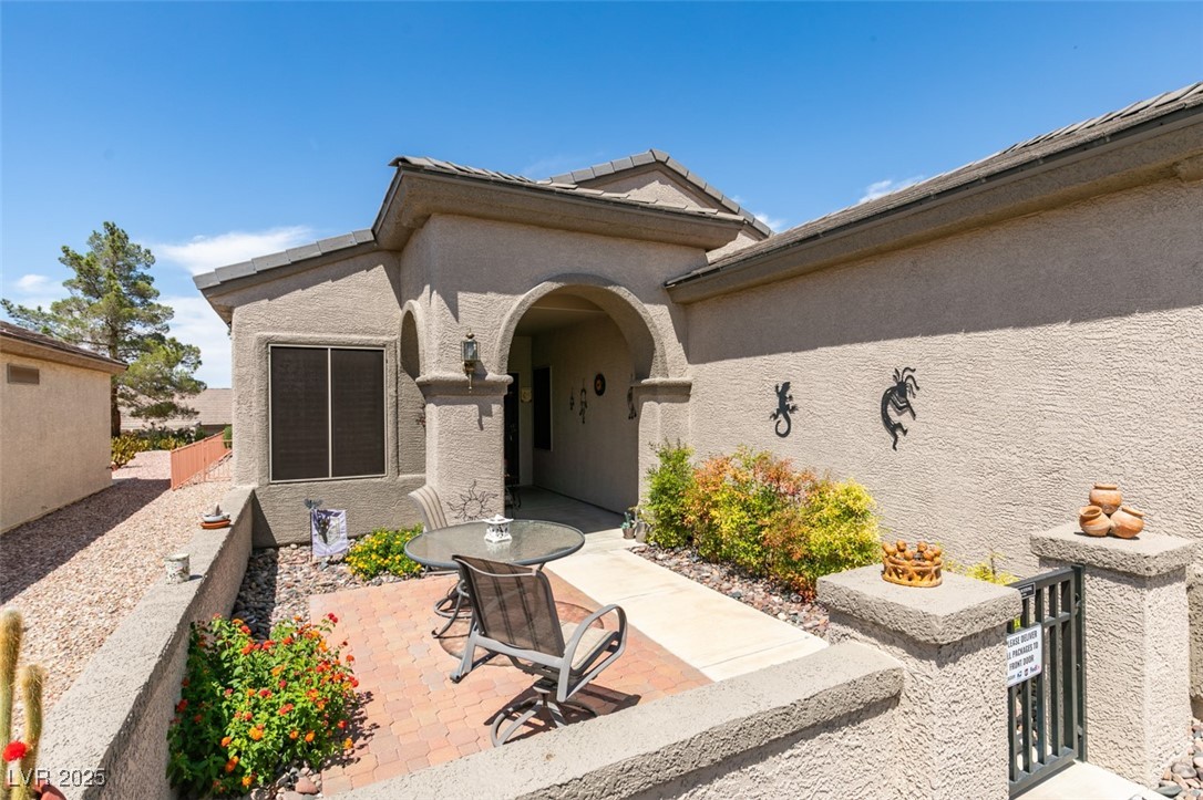 2120 Desert Woods Drive, Henderson, Nevada image 3