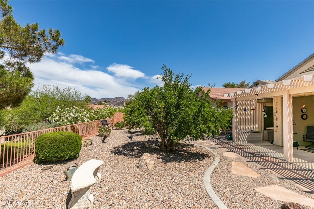 2120 Desert Woods Drive, Henderson, Nevada image 20
