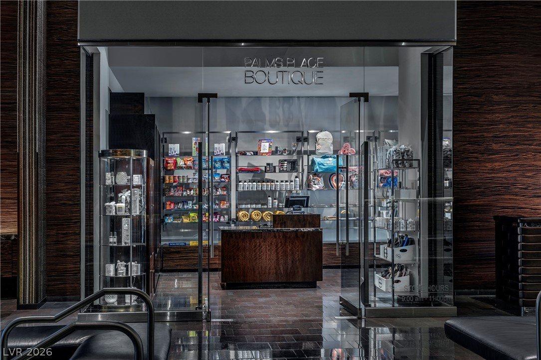 4381 W Flamingo Road 906