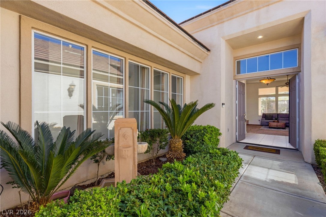 1009 Sir James Bridge Way