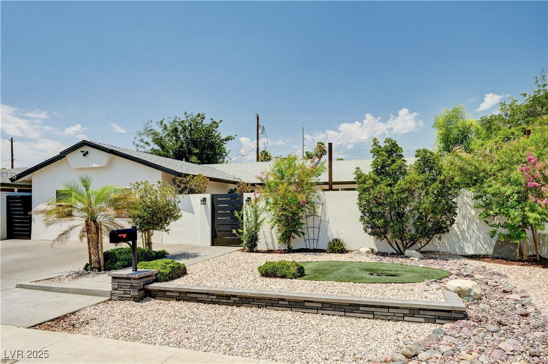 Properties 2 112 Rancho Vista Drive