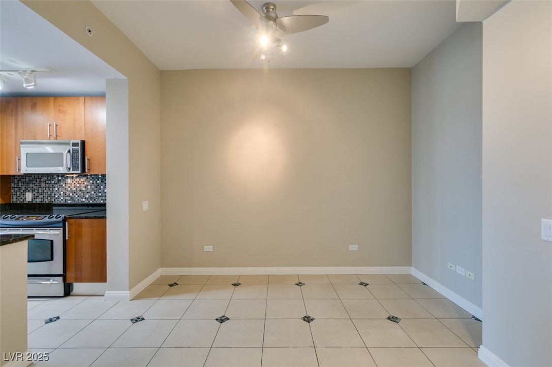 200 W Sahara Avenue 2110