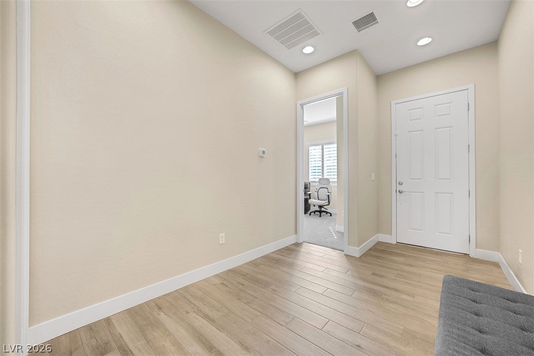5032 Tranquil View Street