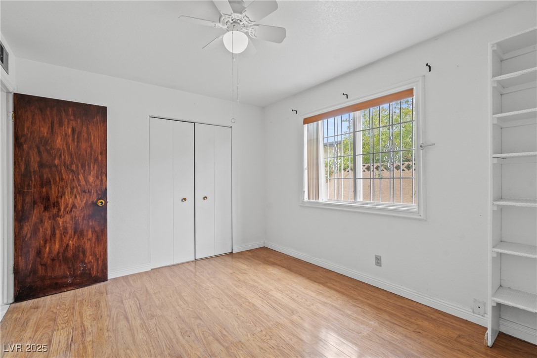 Las Vegas, Nevada 89107, United States, 4 Bedrooms Bedrooms, ,2 BathroomsBathrooms,Residential,Pending,203667