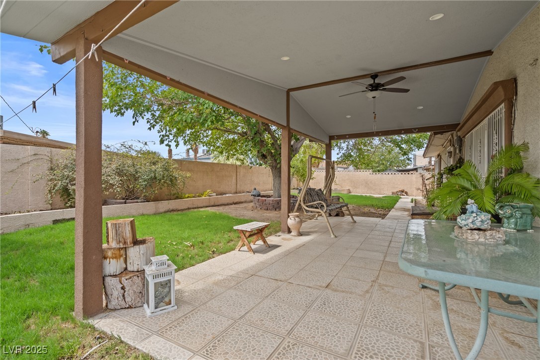 Las Vegas, Nevada 89107, United States, 4 Bedrooms Bedrooms, ,2 BathroomsBathrooms,Residential,Pending,203667