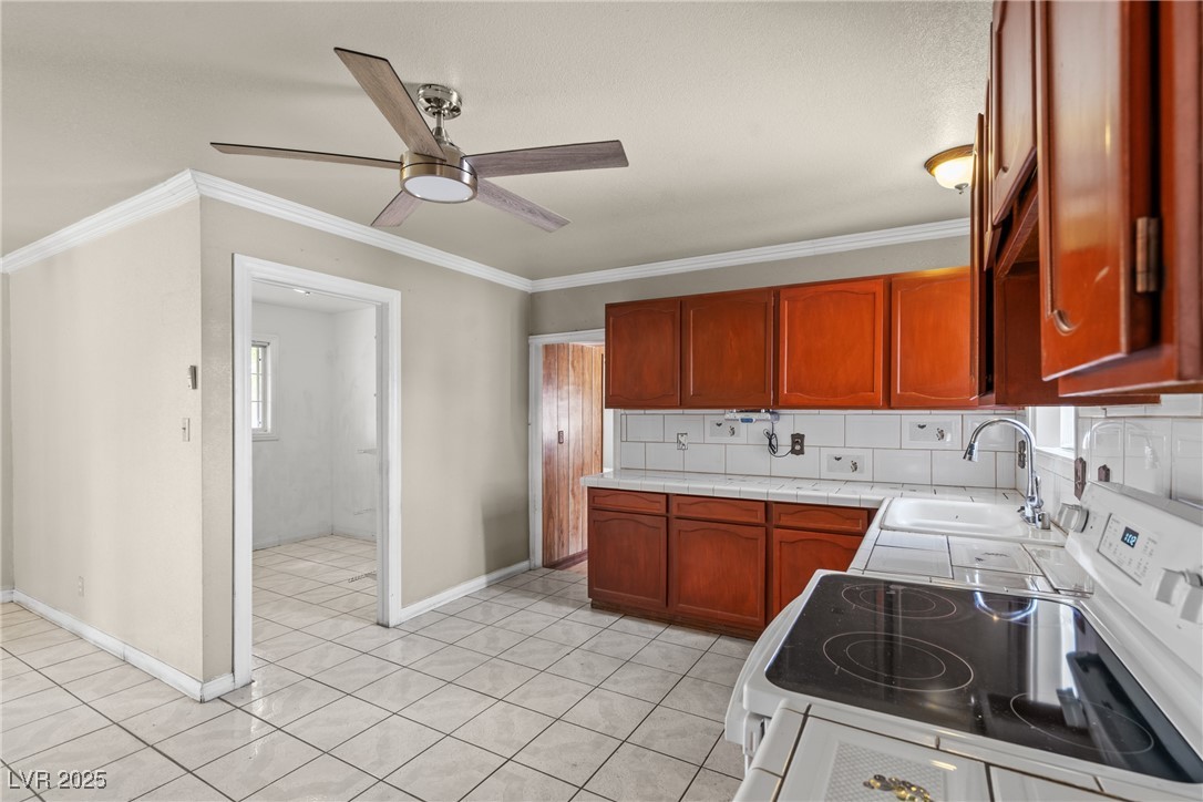 Las Vegas, Nevada 89107, United States, 4 Bedrooms Bedrooms, ,2 BathroomsBathrooms,Residential,Pending,203667