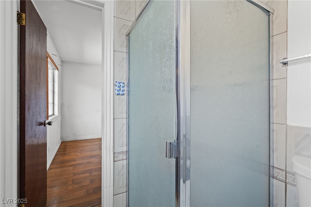 Las Vegas, Nevada 89107, United States, 4 Bedrooms Bedrooms, ,2 BathroomsBathrooms,Residential,Pending,203667