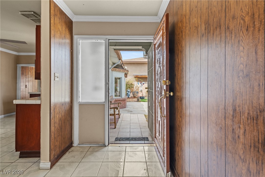 Las Vegas, Nevada 89107, United States, 4 Bedrooms Bedrooms, ,2 BathroomsBathrooms,Residential,Pending,203667