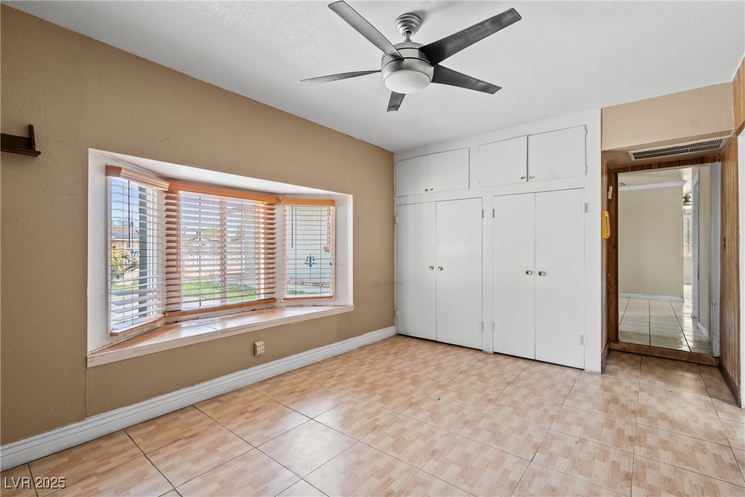 Las Vegas, Nevada 89107, United States, 4 Bedrooms Bedrooms, ,2 BathroomsBathrooms,Residential,Pending,203667