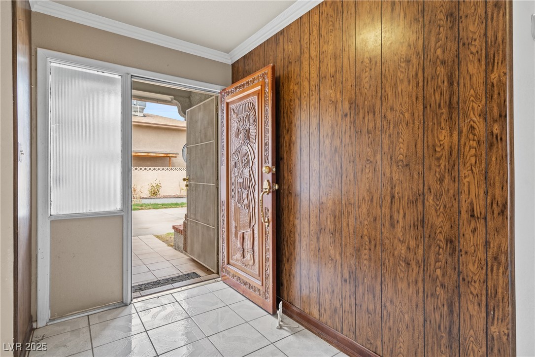 Las Vegas, Nevada 89107, United States, 4 Bedrooms Bedrooms, ,2 BathroomsBathrooms,Residential,Pending,203667