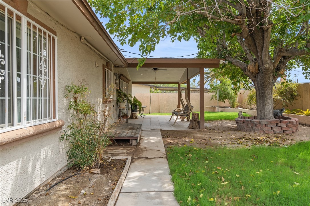 Las Vegas, Nevada 89107, United States, 4 Bedrooms Bedrooms, ,2 BathroomsBathrooms,Residential,Pending,203667