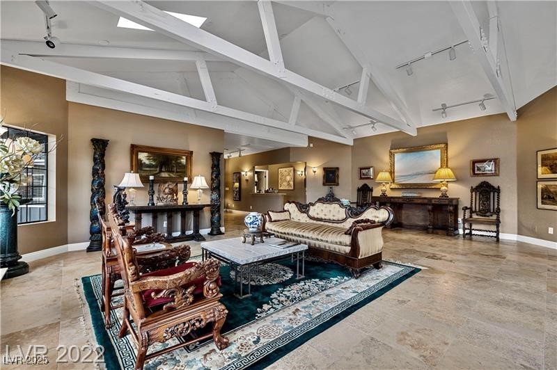 Las Vegas, Nevada 89107, United States, 14 Bedrooms Bedrooms, ,15 BathroomsBathrooms,Residential,Active,17171