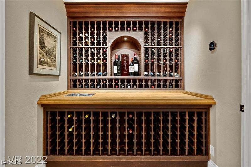 Las Vegas, Nevada 89107, United States, 14 Bedrooms Bedrooms, ,15 BathroomsBathrooms,Residential,Active,17171