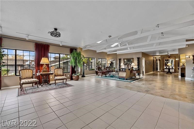 Las Vegas, Nevada 89107, United States, 14 Bedrooms Bedrooms, ,15 BathroomsBathrooms,Residential,Active,17171