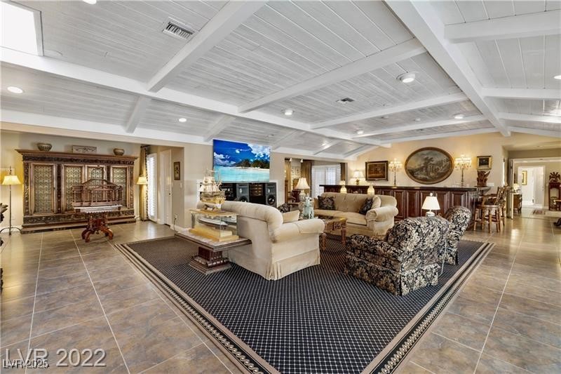 Las Vegas, Nevada 89107, United States, 14 Bedrooms Bedrooms, ,15 BathroomsBathrooms,Residential,Active,17171