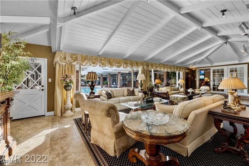 Las Vegas, Nevada 89107, United States, 14 Bedrooms Bedrooms, ,15 BathroomsBathrooms,Residential,Active,17171