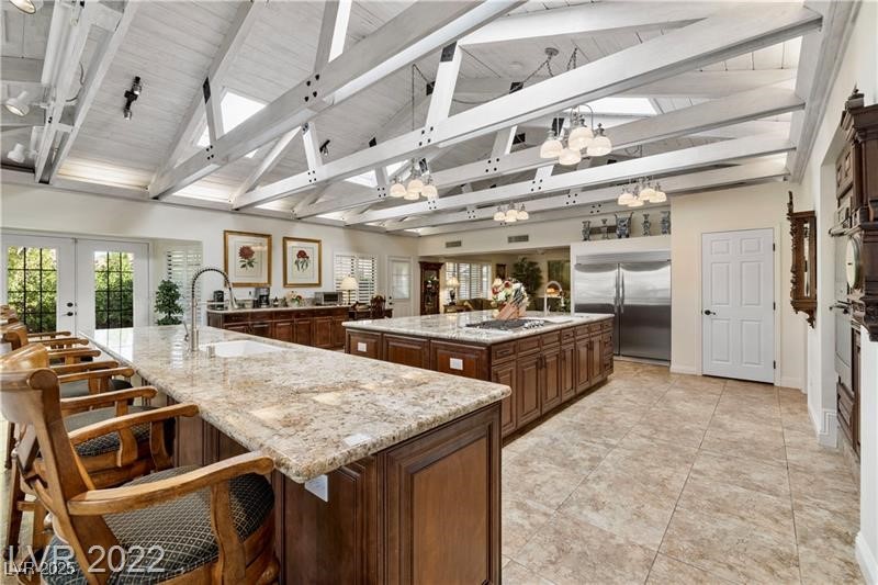 Las Vegas, Nevada 89107, United States, 14 Bedrooms Bedrooms, ,15 BathroomsBathrooms,Residential,Active,17171