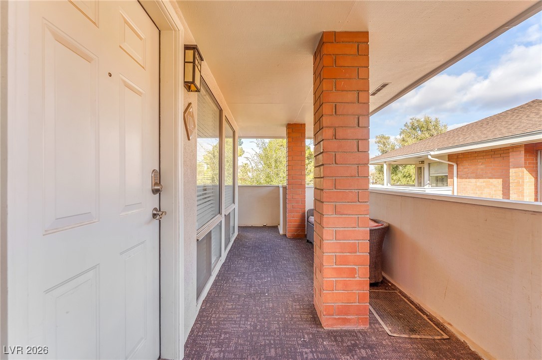 714 Oakmont Avenue 1104