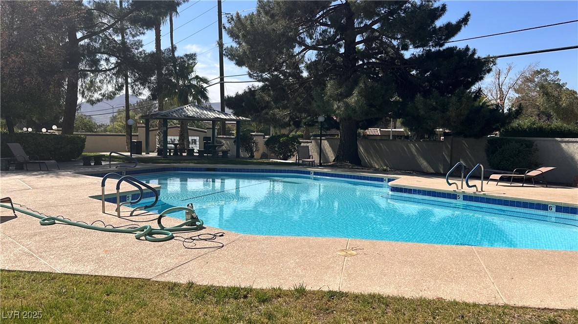 1947 Cutlass Drive, Henderson, Nevada image 27