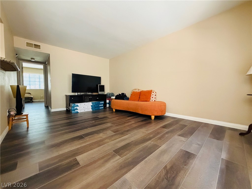 2750 S Durango Drive 1003