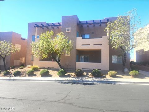 Photo of 465 Turtleback Road #B, Mesquite, NV 89027 (MLS # 2731121)