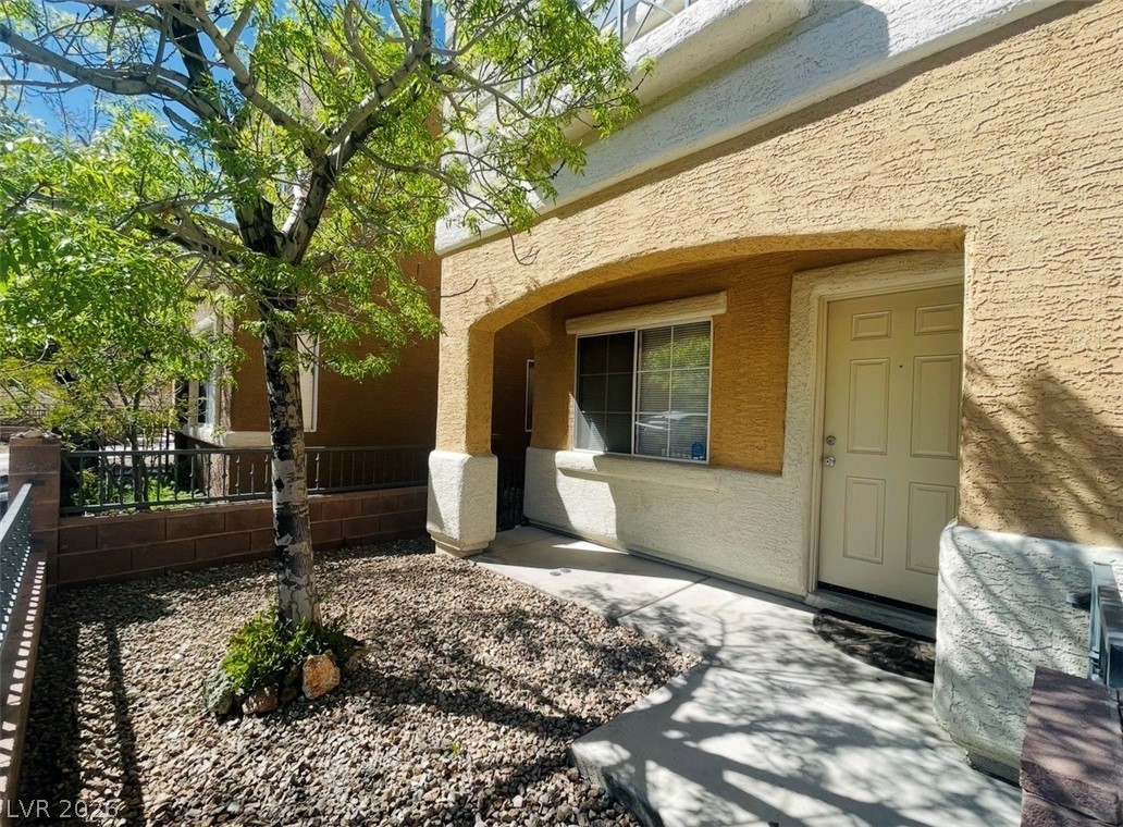 10408 COFFEE GRINDER Court 0