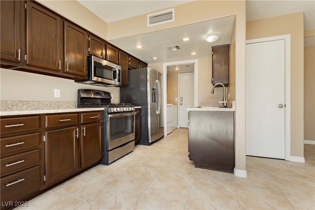 795 Kiska Avenue, Las Vegas, Nevada image 11