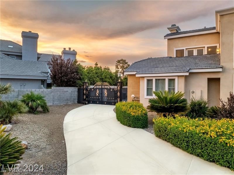 2520 Driftwood Drive