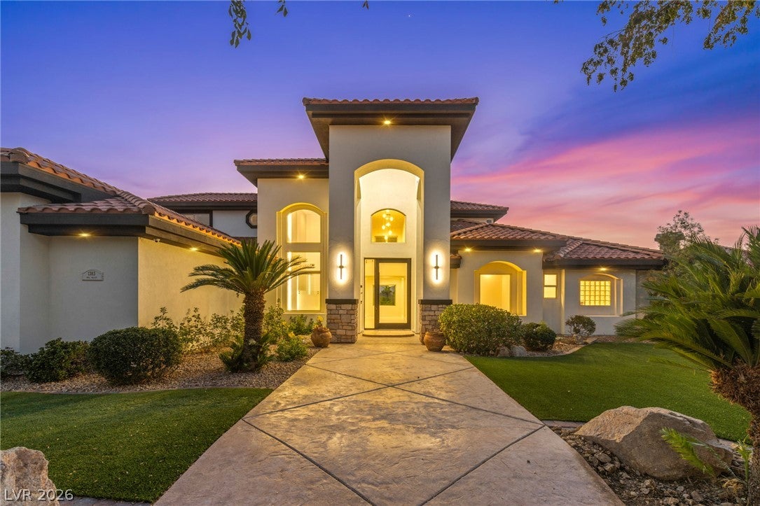 1383 Opal Valley Street