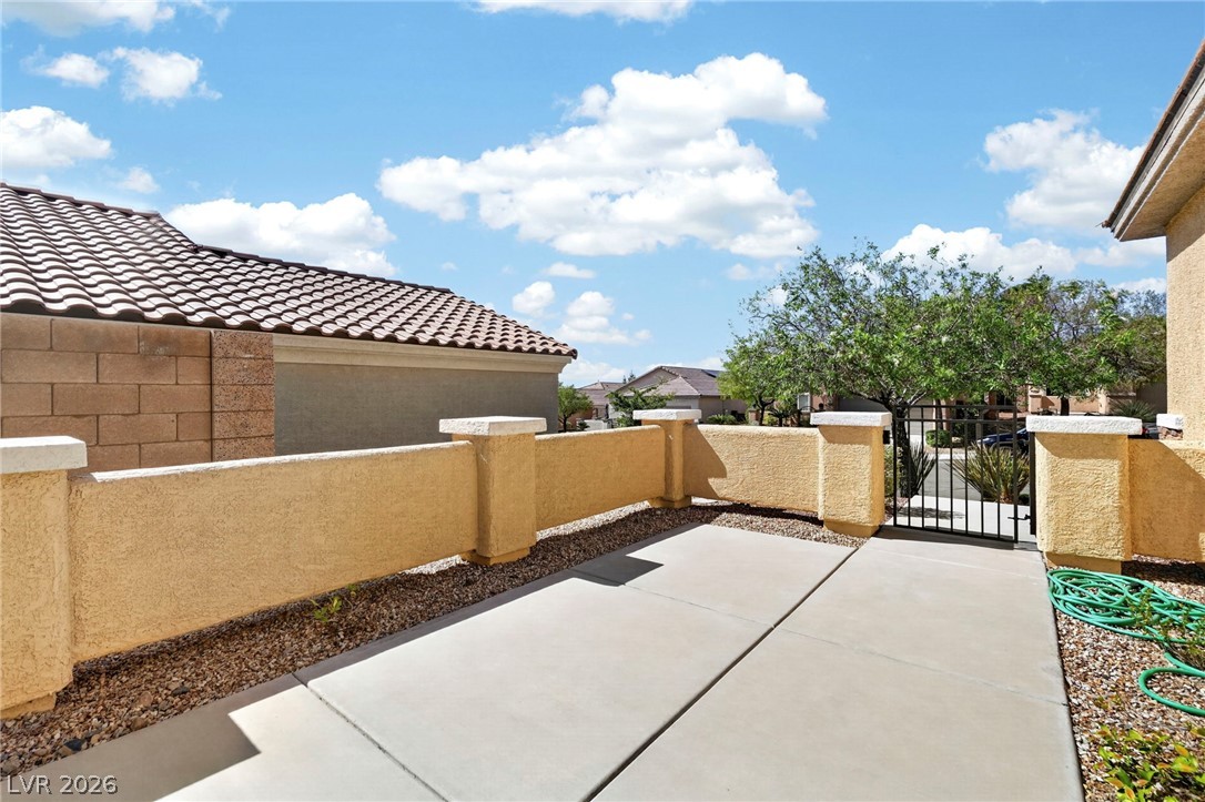 2623 Lochleven Way