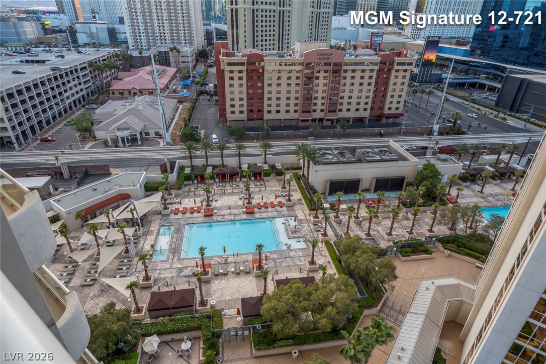 135 E Harmon Avenue 1221