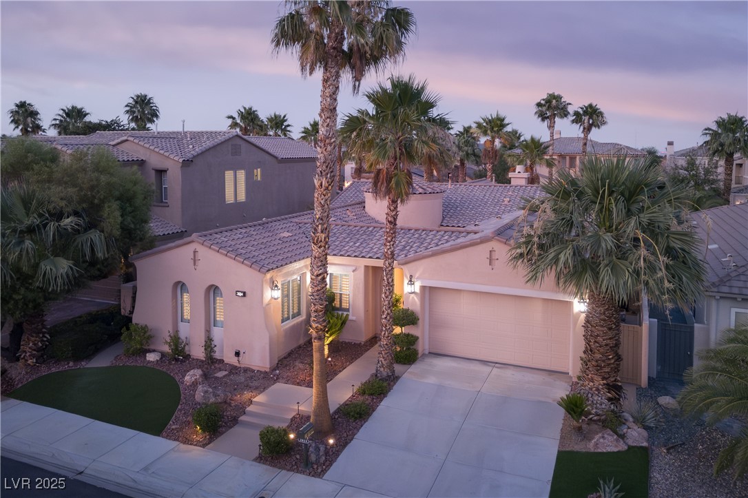 Properties 2 2824 Evening Rock Street