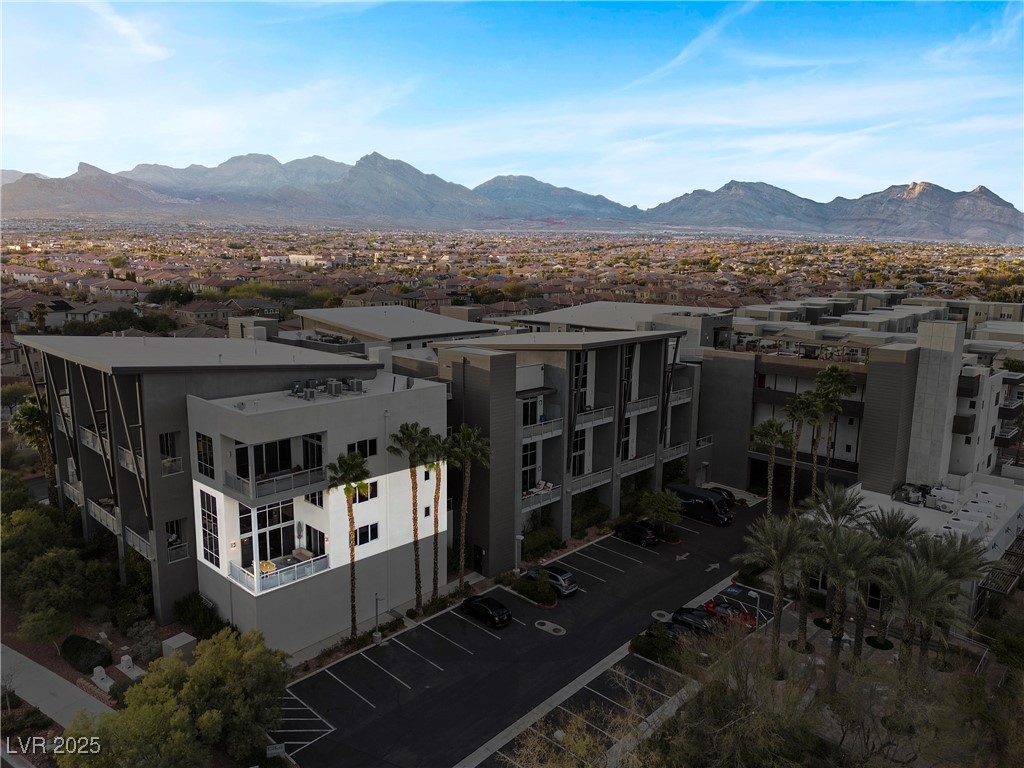 Las Vegas, Nevada 89135, United States, 3 Bedrooms Bedrooms, ,3 BathroomsBathrooms,Residential,Active,83983