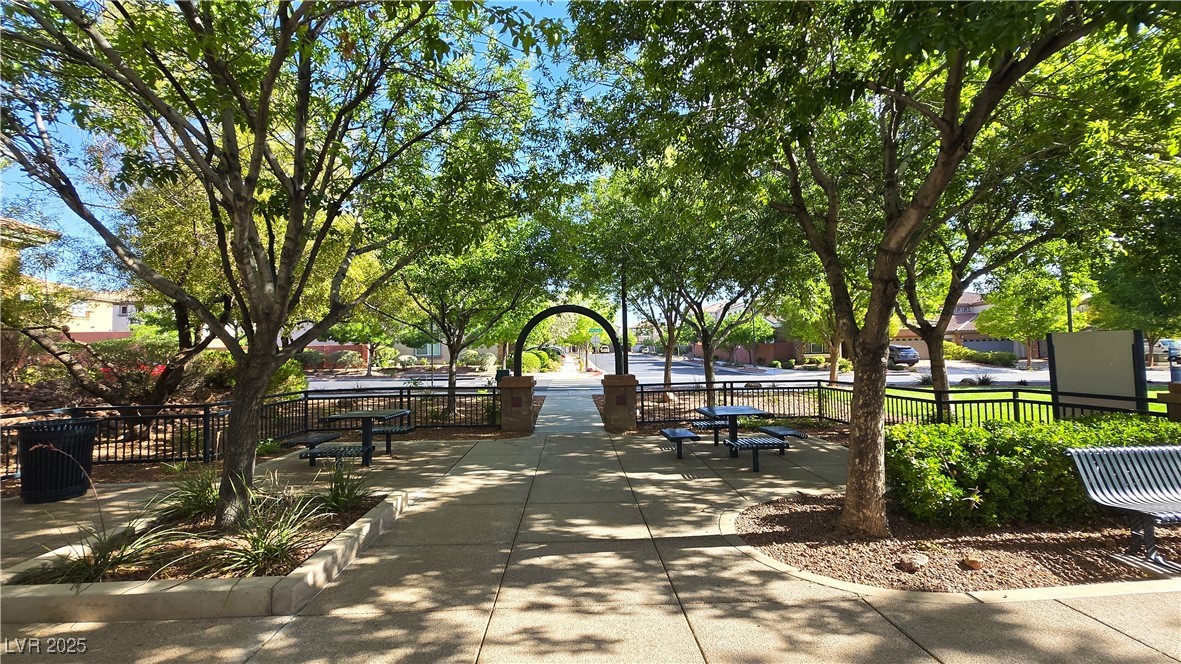 Las Vegas, Nevada 89135, United States, 3 Bedrooms Bedrooms, ,3 BathroomsBathrooms,Residential,Active,83983