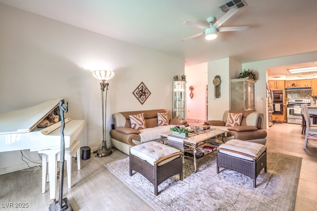 460 Strawflower Road