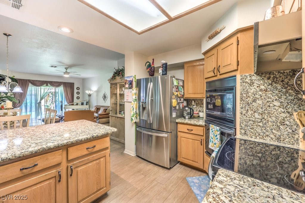 460 Strawflower Road, Las Vegas, Nevada image 12
