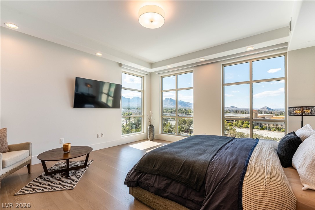 9103 ALTA Drive 607